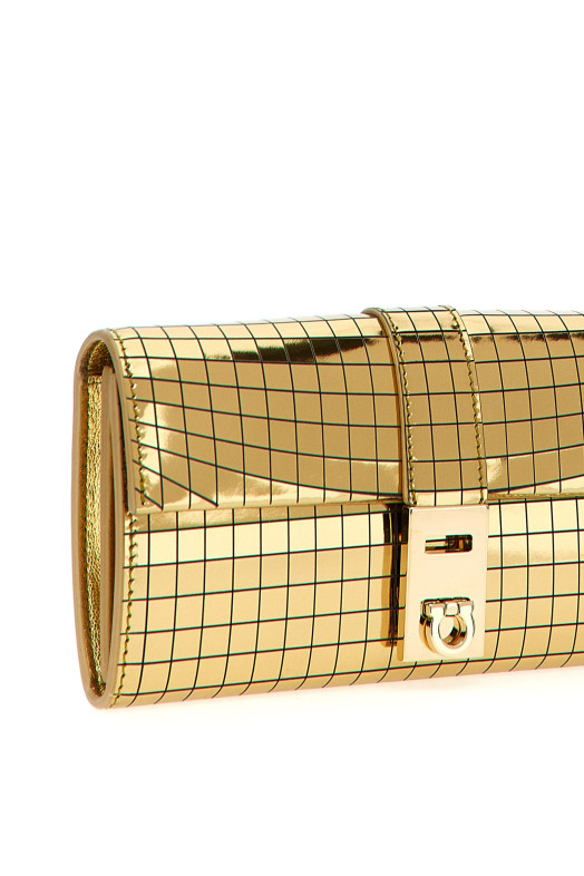 'Lux gold' wallet on chain Gold