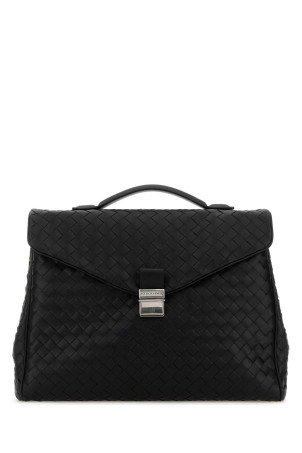 Черный кожаный портфель Archivist BOTTEGA VENETA (844227V4R40)