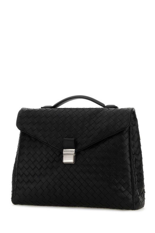Черный кожаный портфель Archivist BOTTEGA VENETA (844227V4R40)