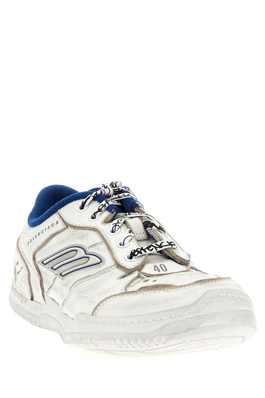 'Hamptons Worn-Out' sneakers White