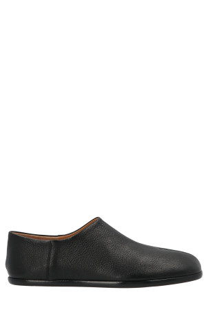 ‘Tabi’ mules Black