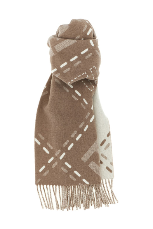 Шарф «Fendi» Бежевый FXT462AYKUF0QD3