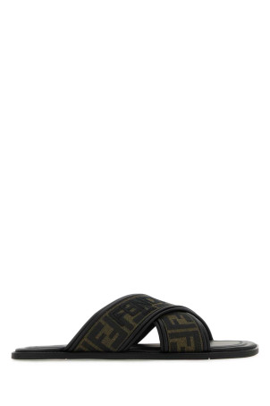 Вышитые тапочки с супинатором FENDI (7X1548AJZE)