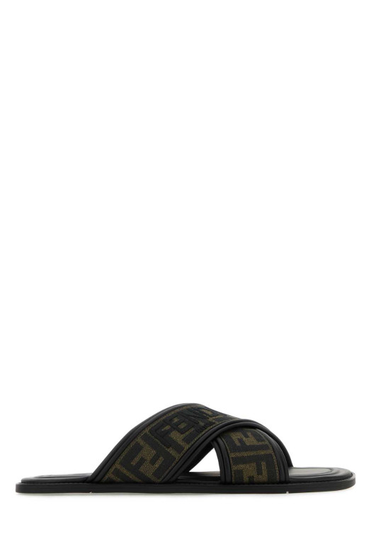 Вышитые тапочки с супинатором FENDI (7X1548AJZE)