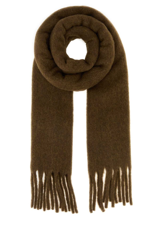 Шарф из смеси альпаки коричневого цвета AMI (USF673AW0004) AMI PARIS