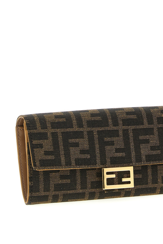 Кошелек на цепочке «Continental Baguette» коричневый 8M0365A98PF0A6E