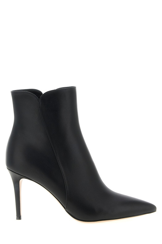 'Levy’ ankle boots Black