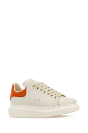White leather sneakers with orange leather heel ALEXANDER MCQUEEN (553770WIACV)