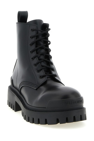 'Strike' amphibian Black