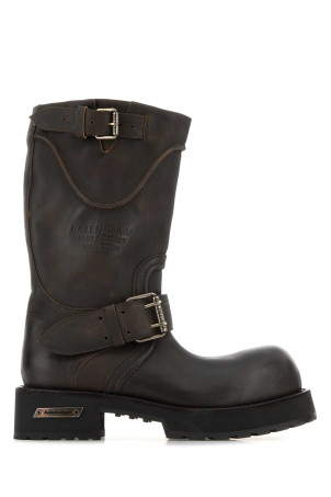 Brown leather Venom boots BALENCIAGA (833581WCAL2)
