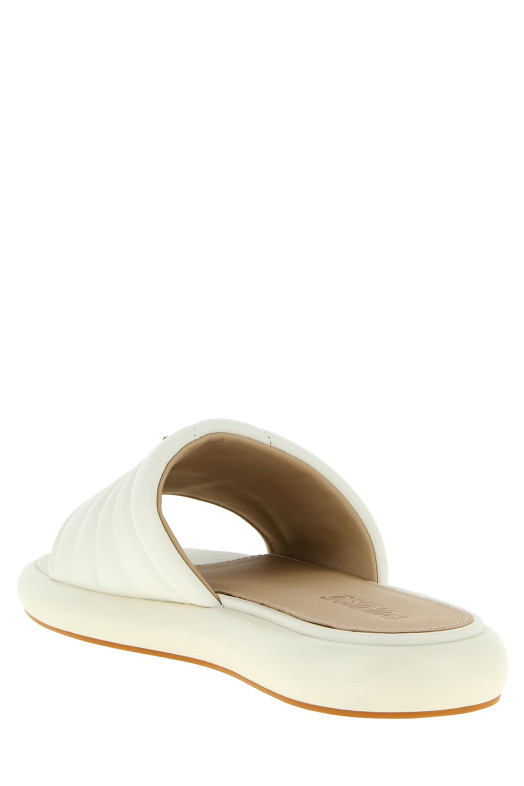 'Fiona 03' slides White