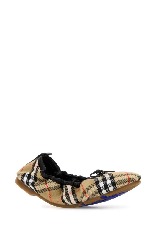 Embroidered fabric ballerinas BURBERRY (8121103)