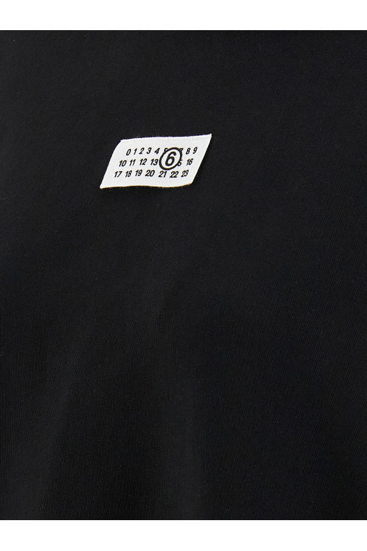 Толстовка с капюшоном «Числовая подпись MM6» Черный S52GU0235M25025900