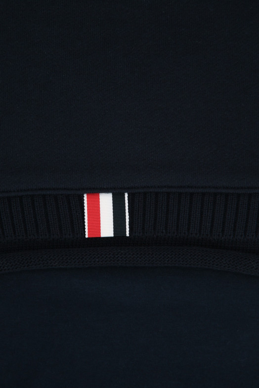 SCARF W/ ENGINEERED 4 BAR IN SOLID CLASS Black THOM BROWNE (UJH002A03037)