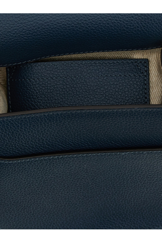 Небольшая сумка через плечо «Saddle Marcie» Синяя CHC22AS680I3144Q