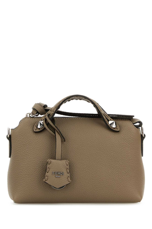 Кожаная мини-сумочка Dove grey от By The Way FENDI (8BS098ASU2)