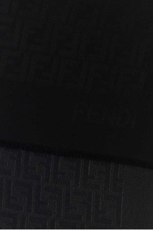 Черный шелковый шарф Black FENDI (FXT185ANBE)