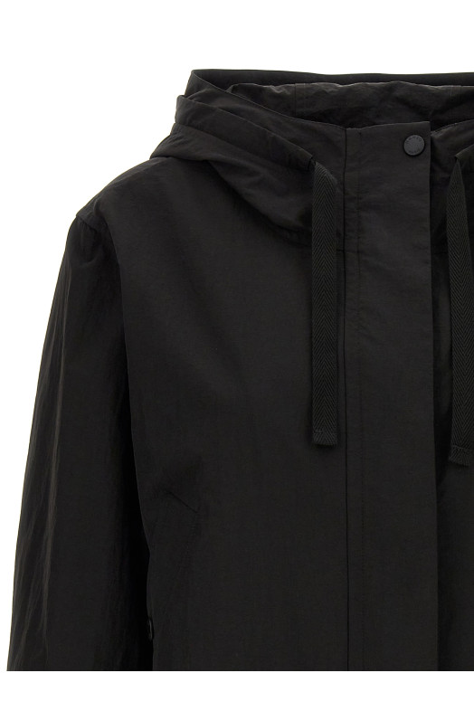 Windproof jacket Black
