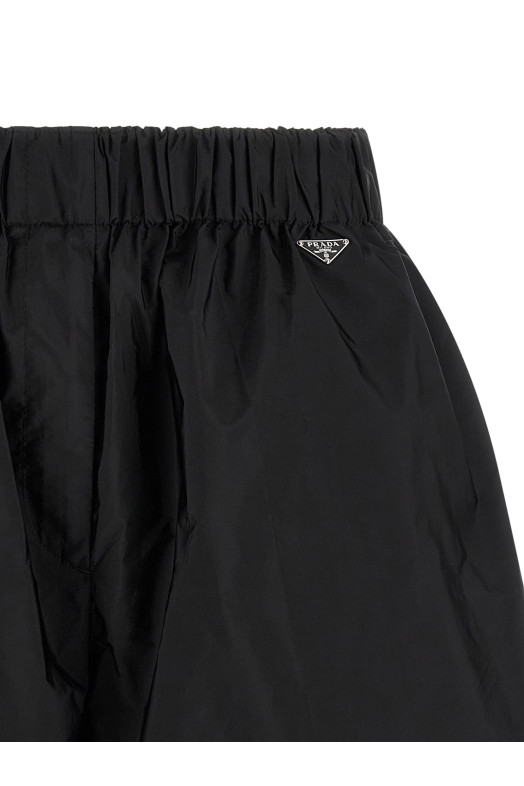 'Re-Nylon Piuma' shorts Black