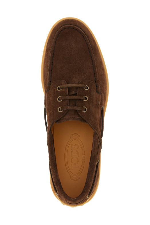 Suede boat shoe Brown
