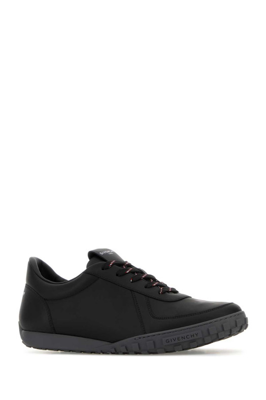Black leather Glide sneakers GIVENCHY (BH00B4H1X1)