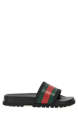 'Pursuit track' slides Black