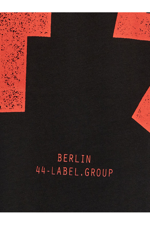 'Guestlist' t-shirt  Black