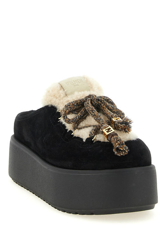 'Après Chic' sabots Black