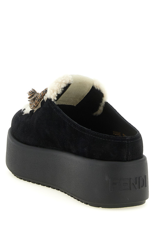 'Après Chic' sabots Black