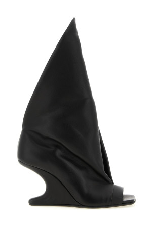 'Cantilever 8 Strutter' sandals Black