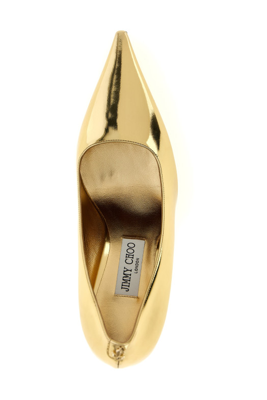 'Ixia' pumps Gold