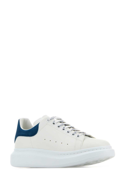 White leather sneakers with blue suede heel White ALEXANDER MCQUEEN (553680WIEF1)