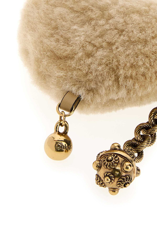 Two-tone shearling and metal charm CHLOE (CH25WK169Q49)