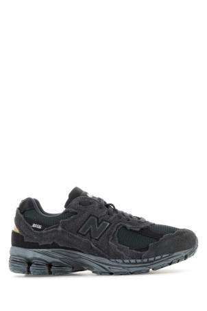 Dark grey suede and mesh 2002R sneakers Gray NEW BALANCE (M2002RDB)