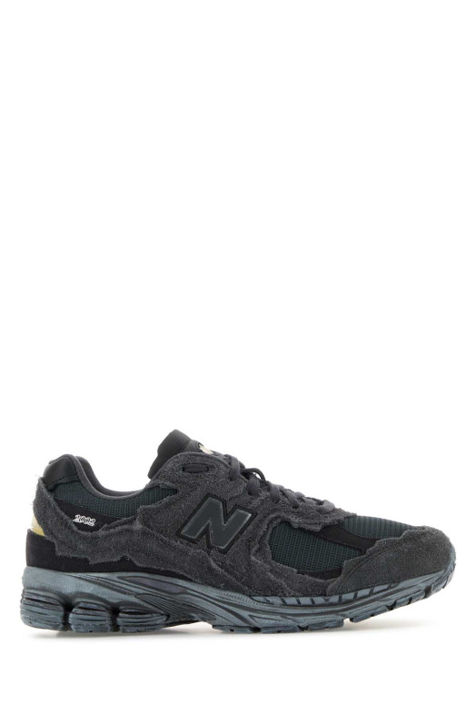 Dark grey suede and mesh 2002R sneakers Gray NEW BALANCE (M2002RDB)