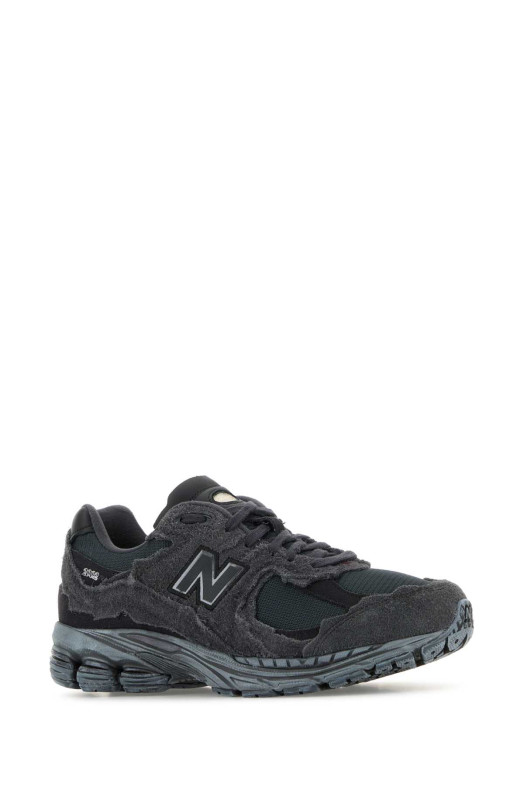 Dark grey suede and mesh 2002R sneakers Gray NEW BALANCE (M2002RDB)