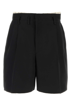 Black wool bermuda shorts MAISON MARGIELA (S50MU0093M35693)