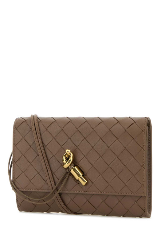 Mud nappa leather Andiamo crossbody bag BOTTEGA VENETA (836940VCPP2)