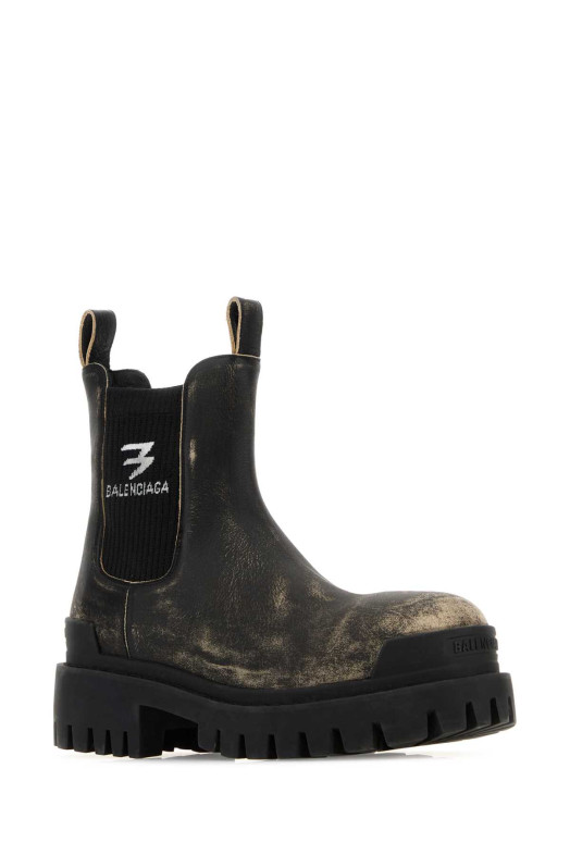 Black leather Strike Chelsea ankle boots BALENCIAGA (853832WB228)