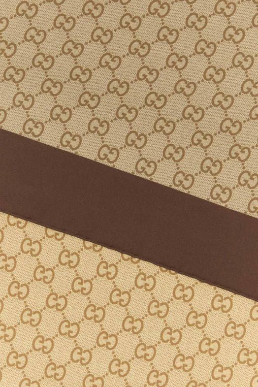 Printed twill foulard GUCCI (8654123G001)