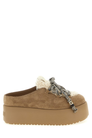 'Après Chic' sabots Beige