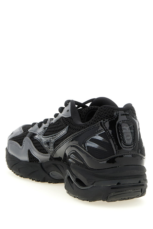 'Wave Rider 10' sneakers Black