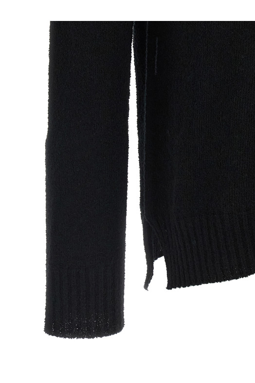 Spongy effect sweater Black