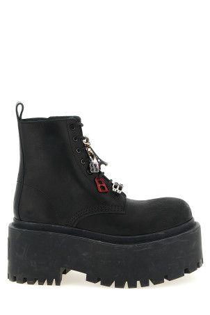 'Strike' ankle boots Black