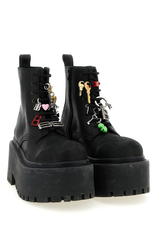 'Strike' ankle boots Black