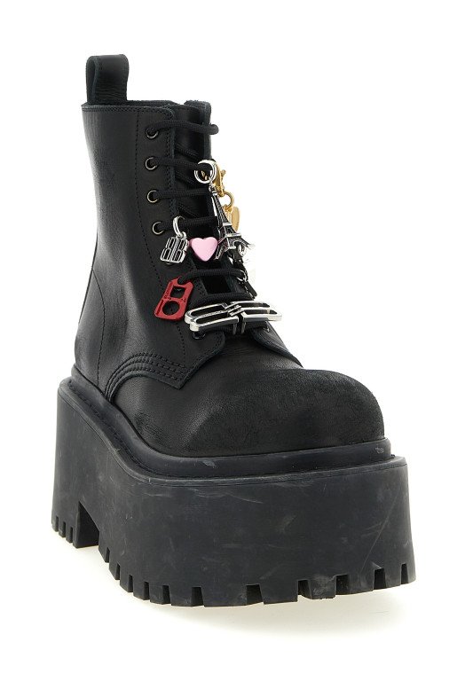 'Strike' ankle boots Black