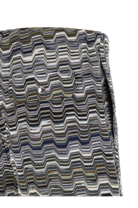 Irregular zigzag bermuda shorts Green