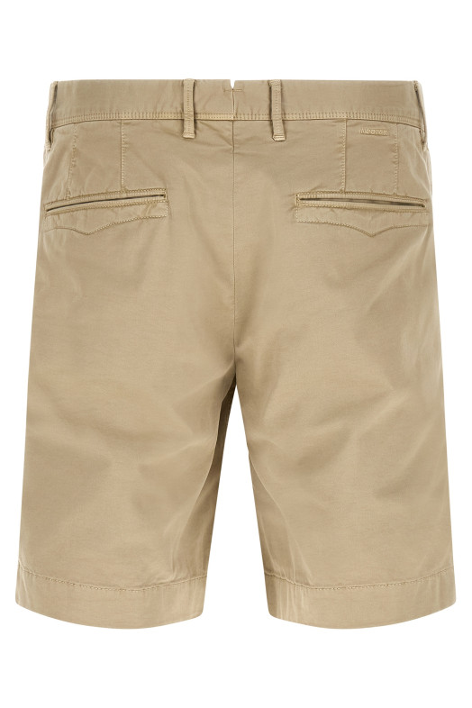 'Modello 11S215' bermuda shorts Beige