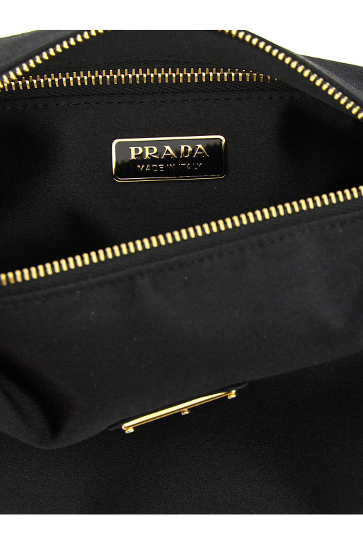 Triangle logo shoulder bag Black