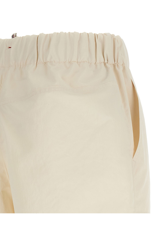 Technical froissé shorts White